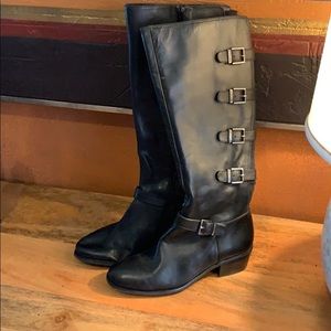 Woman’s boots
